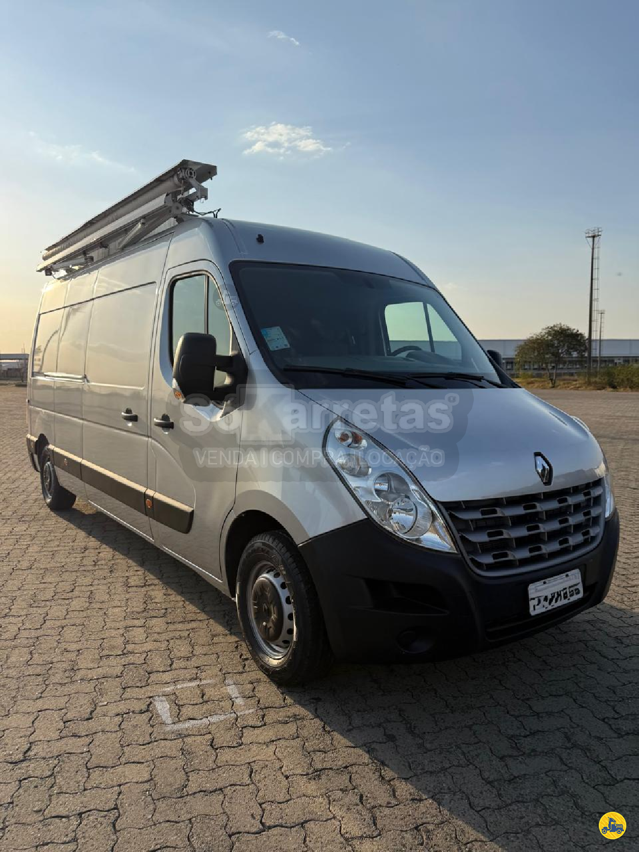 VANS RENAULT Master Executiva 2.3 SóKarretas PAULINIA SÃO PAULO SP